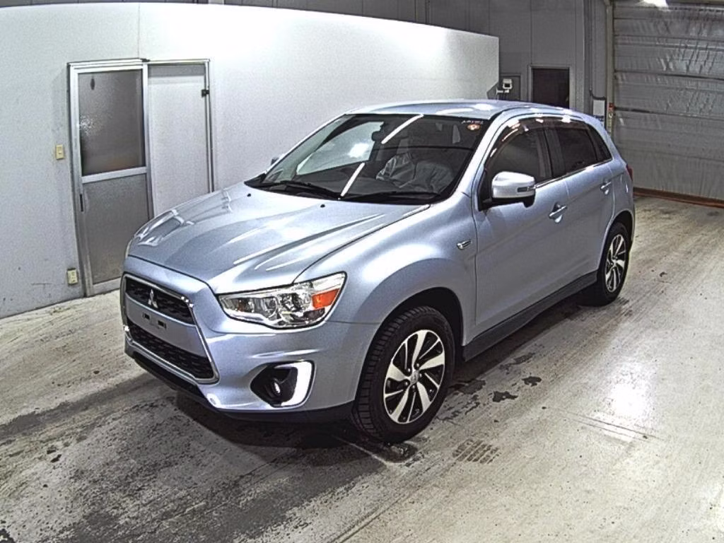 MITSUBISHI RVR