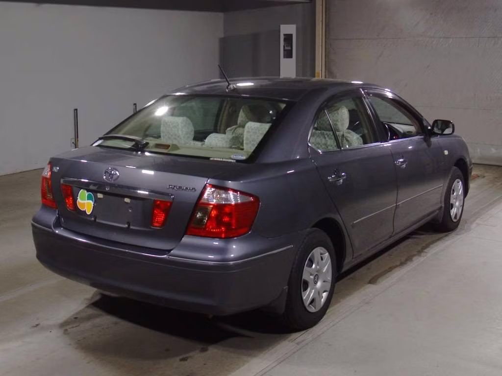 TOYOTA PREMIO