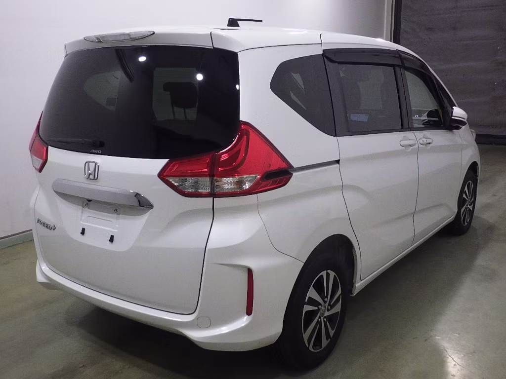 HONDA FREED+