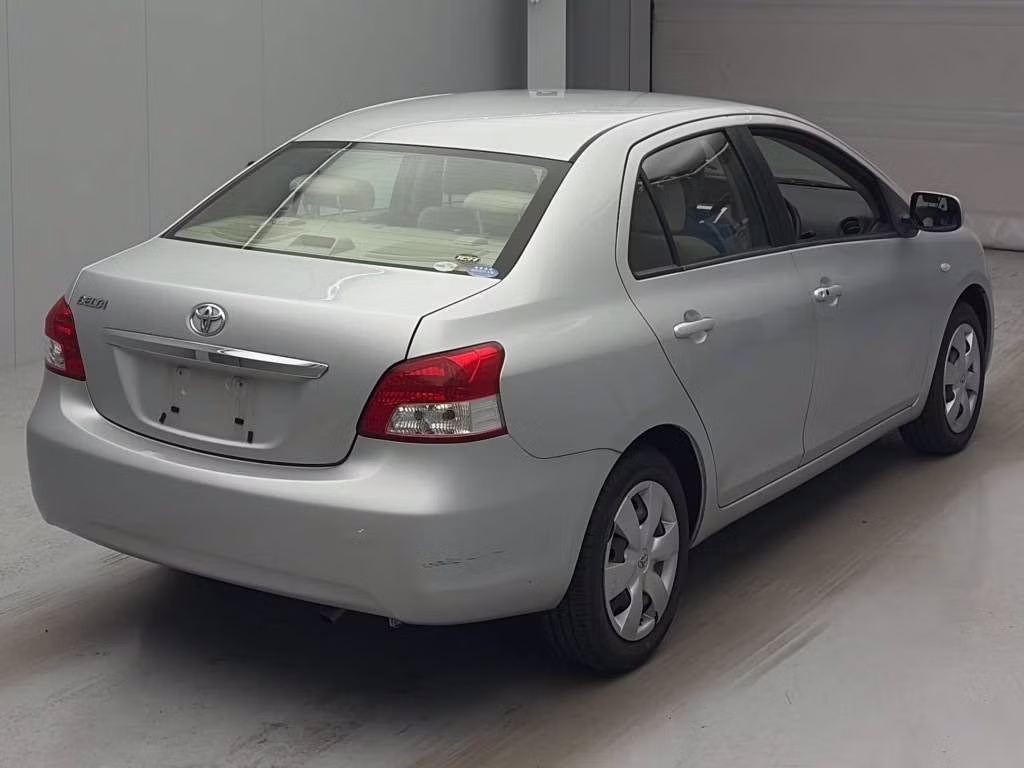 TOYOTA BELTA