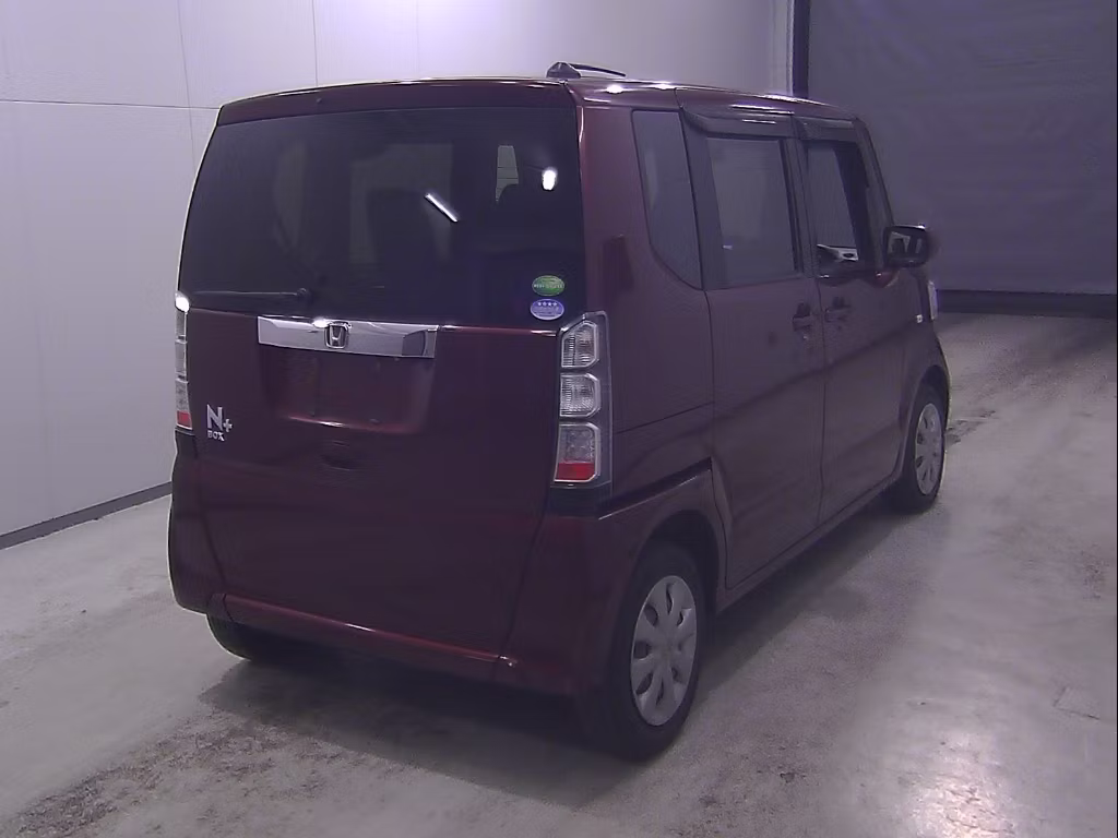 HONDA N-BOX+