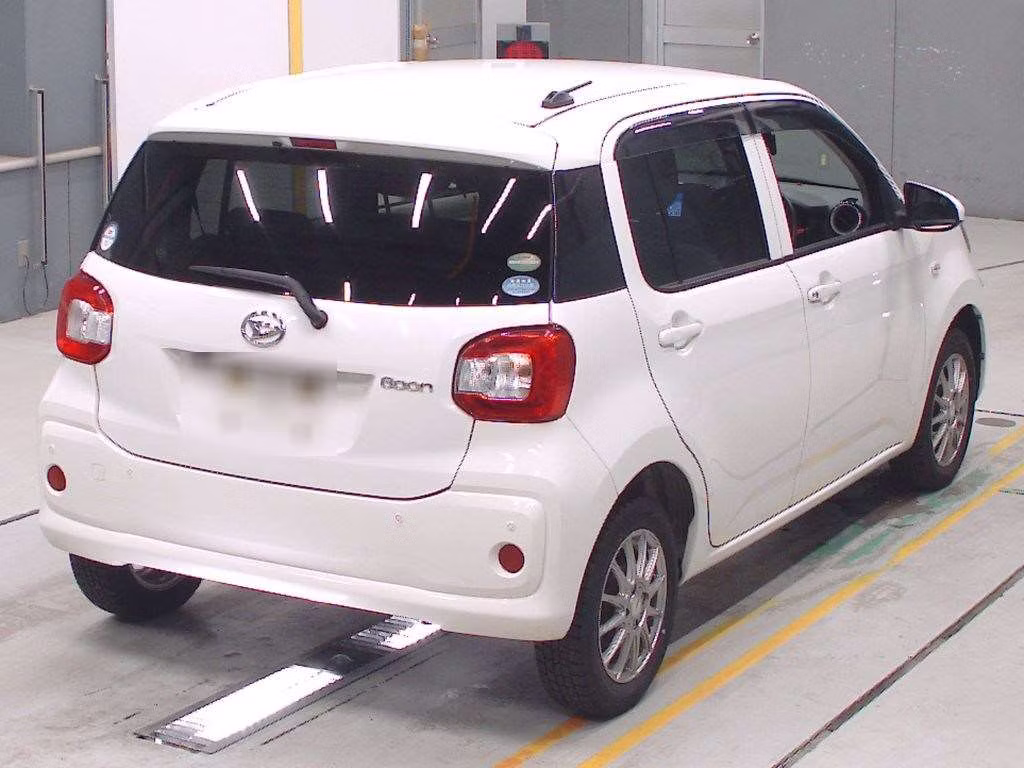 DAIHATSU BOON