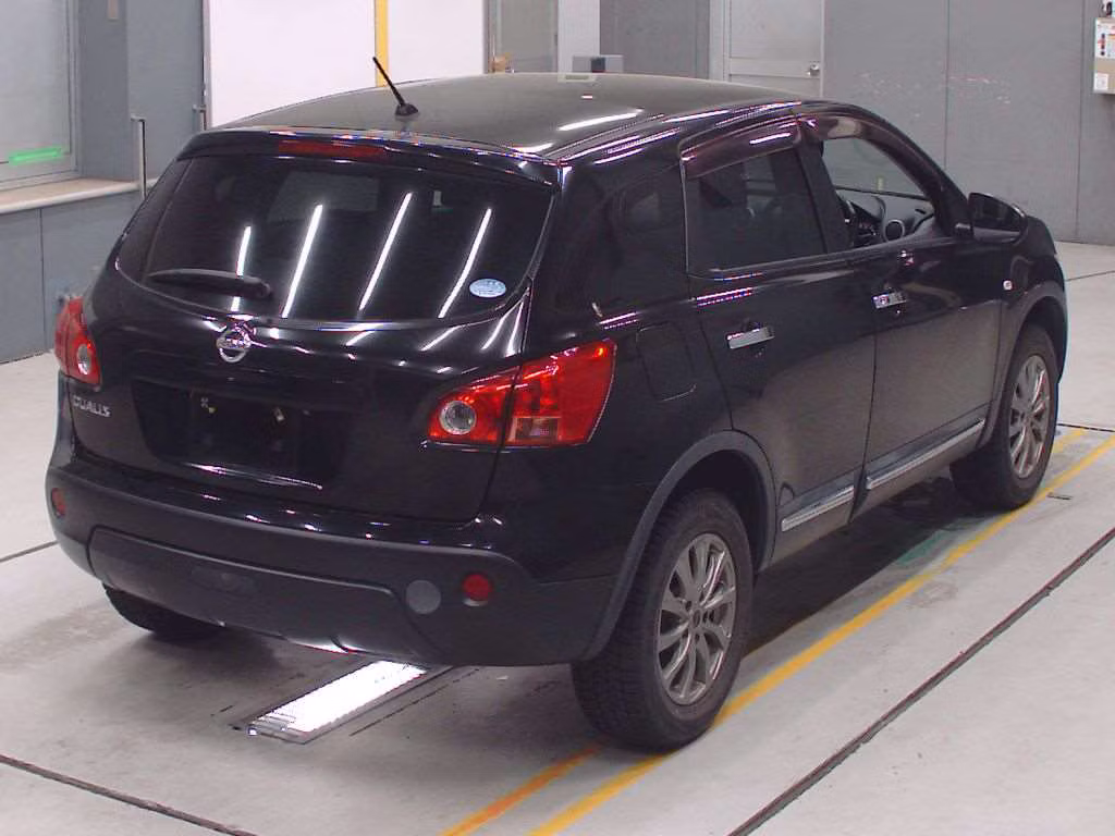 NISSAN DUALIS