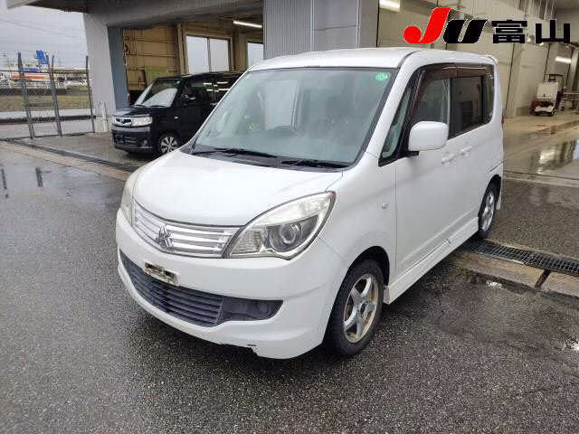 MITSUBISHI DELICA D:2