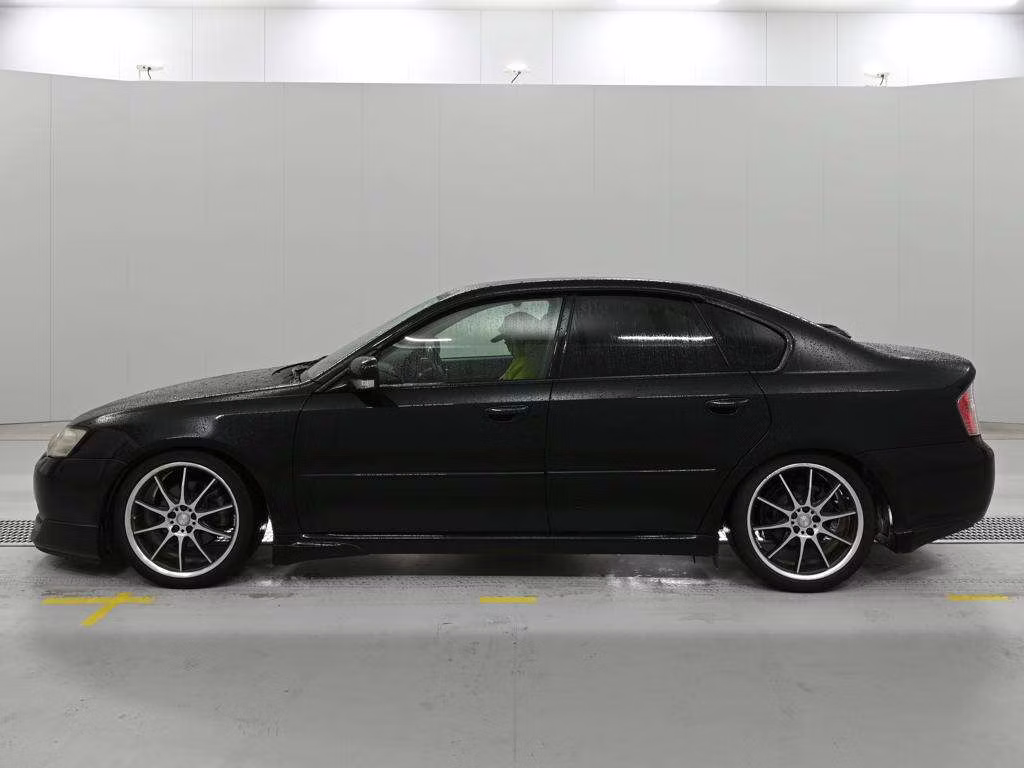 SUBARU LEGACY B4