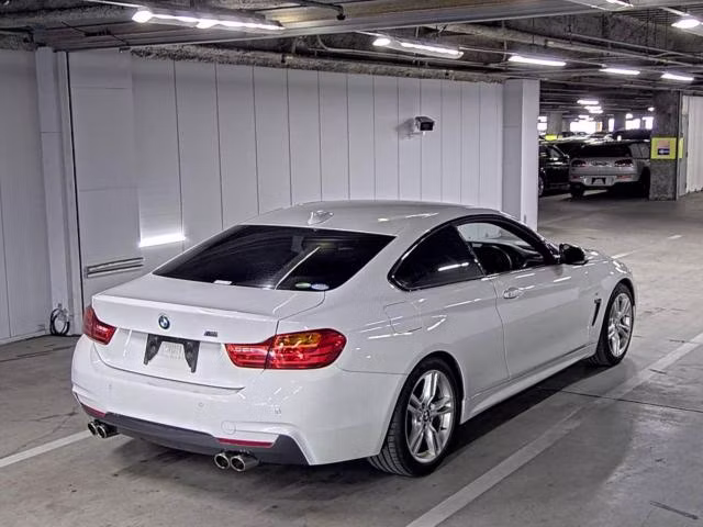BMW 4-SERIES
