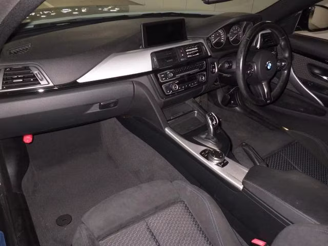 BMW 4-SERIES