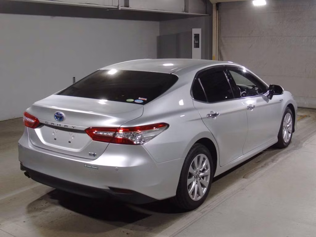 TOYOTA CAMRY