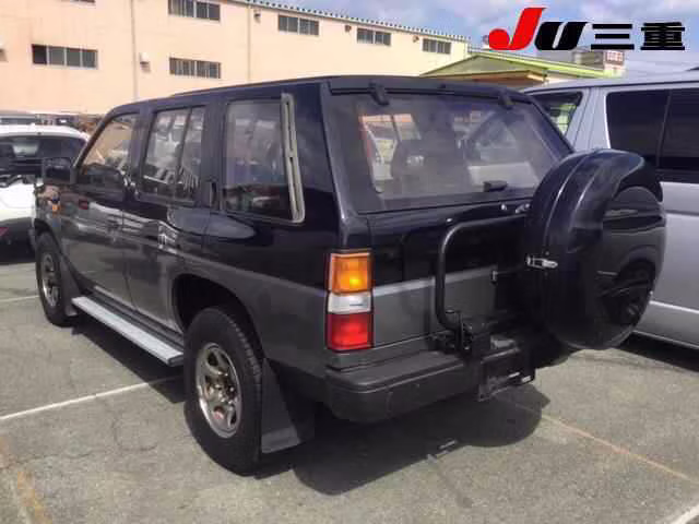 NISSAN TERRANO