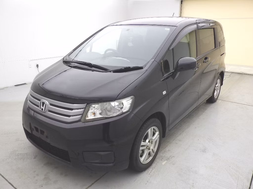 HONDA FREED SPIKE