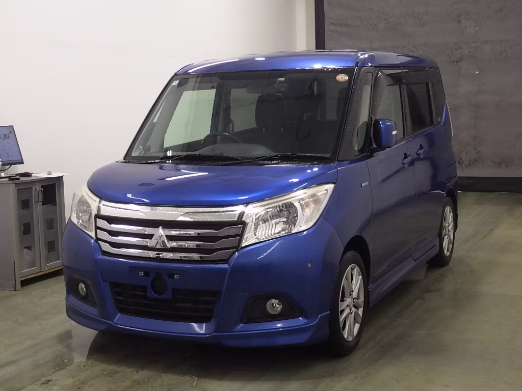 MITSUBISHI DELICA D:2