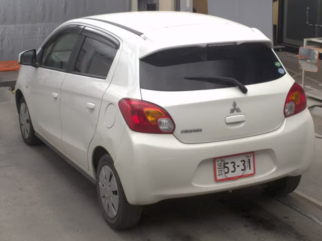 MITSUBISHI MIRAGE