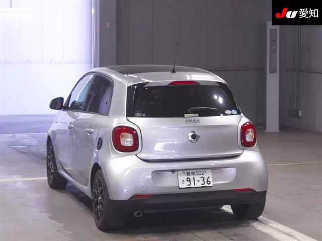 SMART FORFOUR