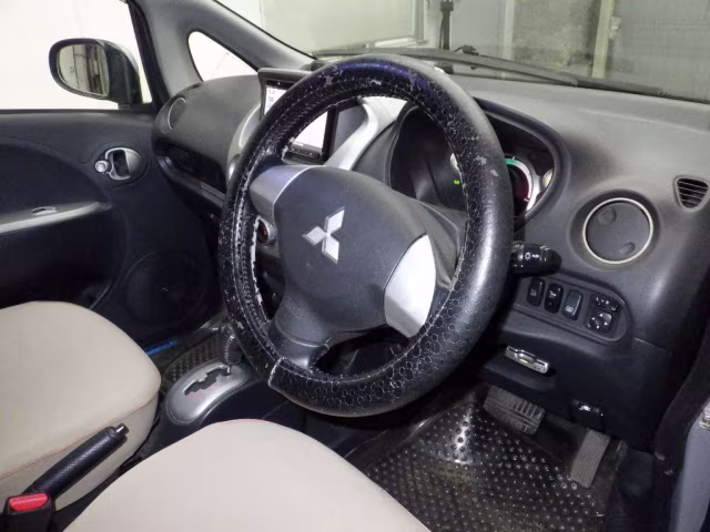 MITSUBISHI I-MIEV