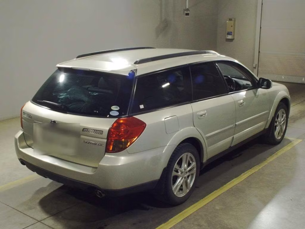 SUBARU OUTBACK