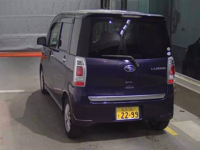 SUBARU LUCRA
