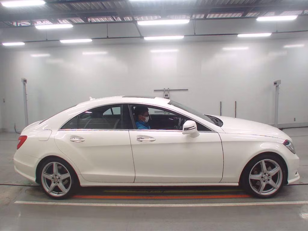 MERCEDES-BENZ CLS-CLASS