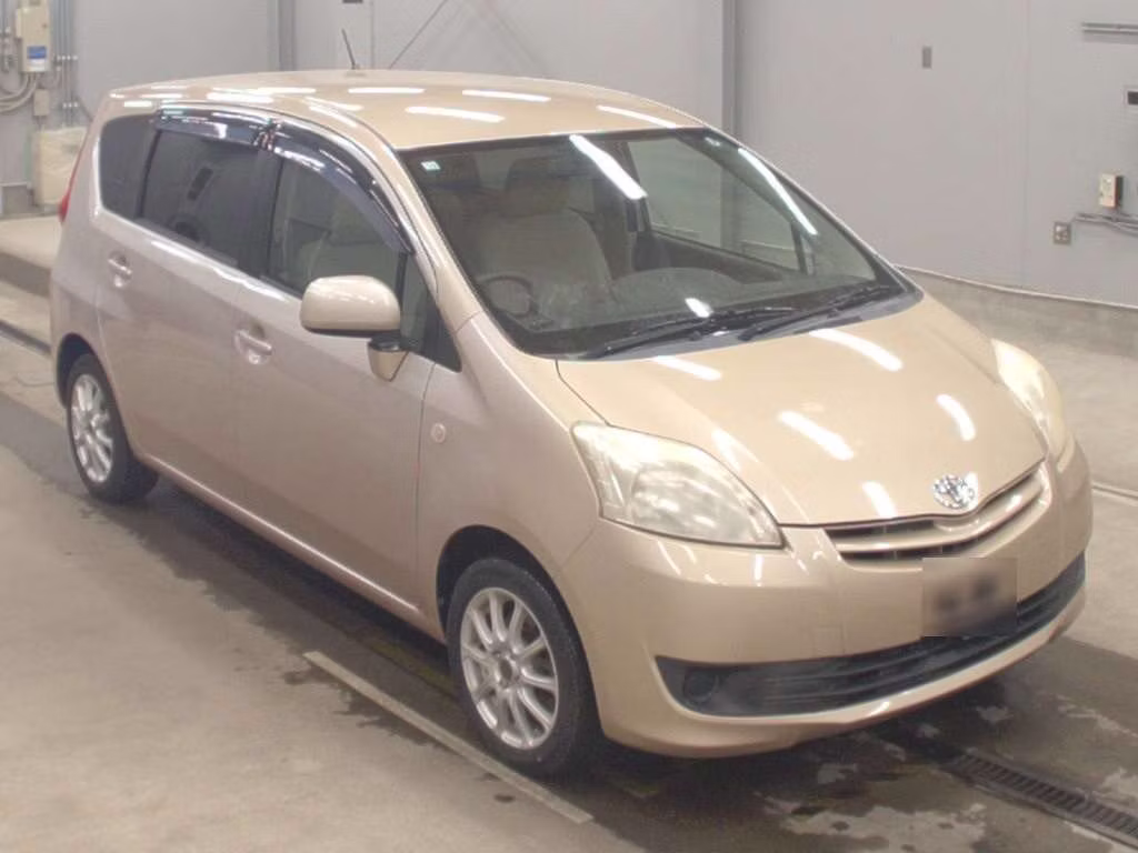 TOYOTA PASSO SETTE