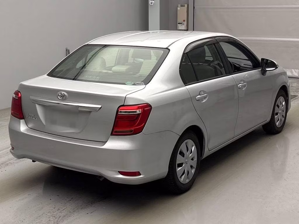 TOYOTA COROLLA AXIO