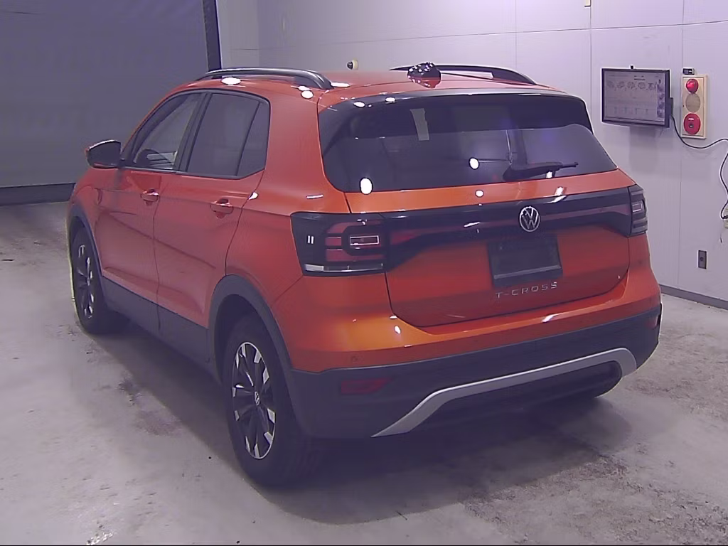 VOLKSWAGEN T-CROSS