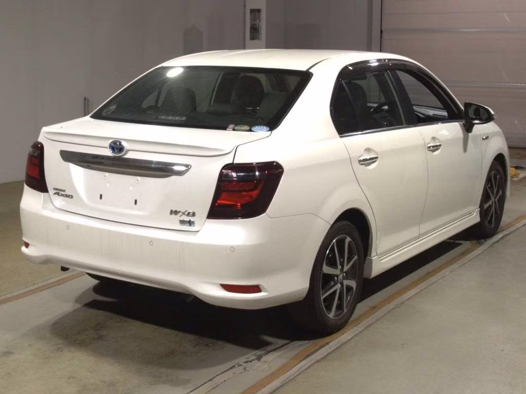 TOYOTA COROLLA AXIO