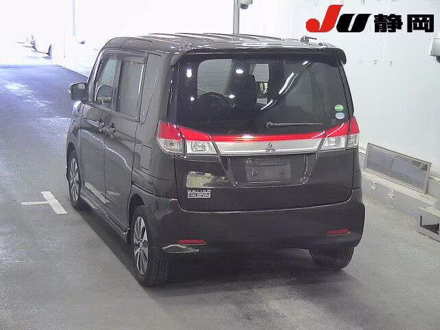 MITSUBISHI DELICA D:2