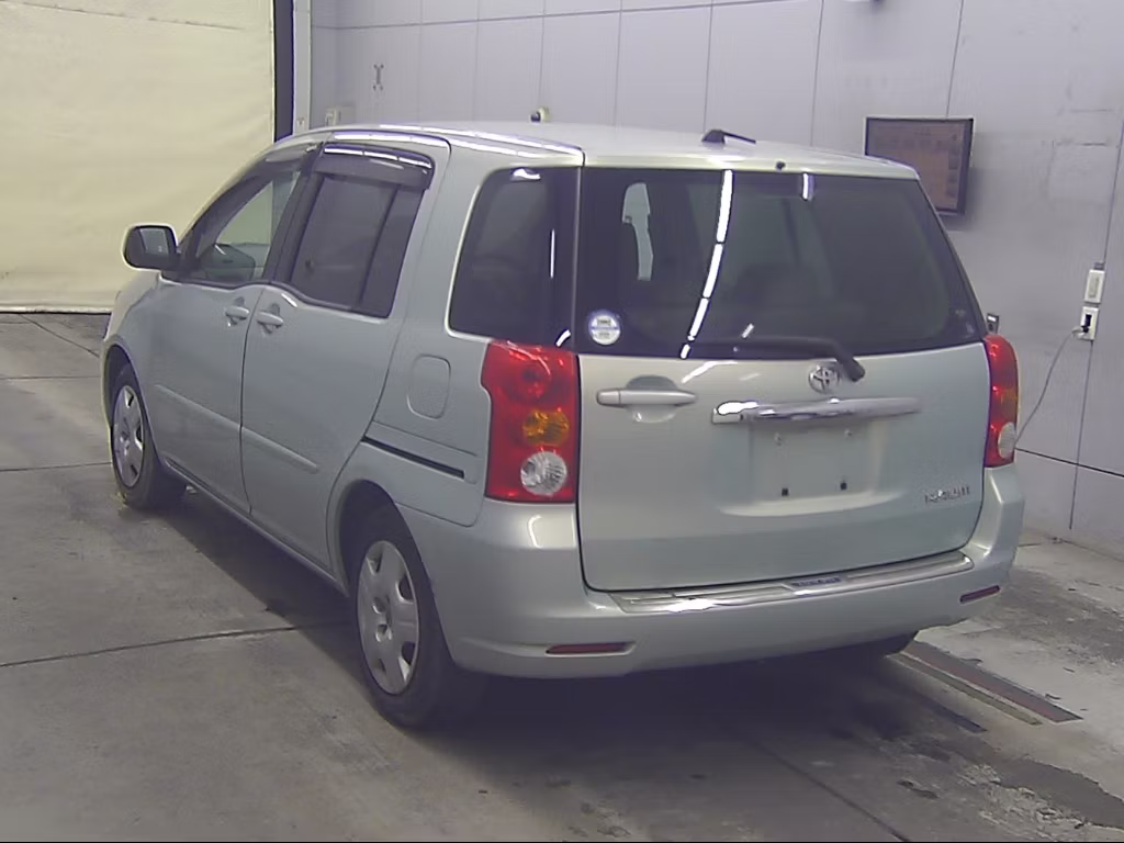 TOYOTA RAUM
