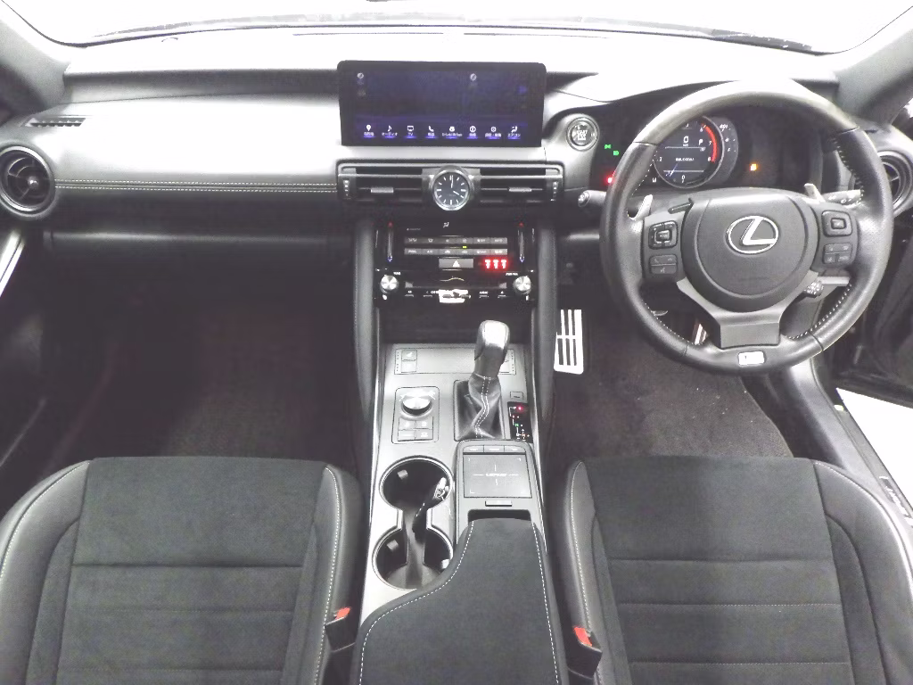 LEXUS IS300