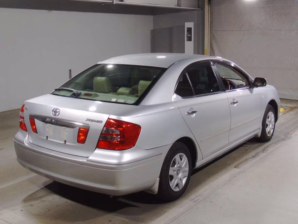 TOYOTA PREMIO