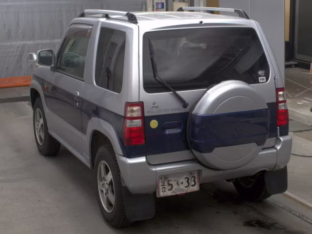 MITSUBISHI PAJERO MINI