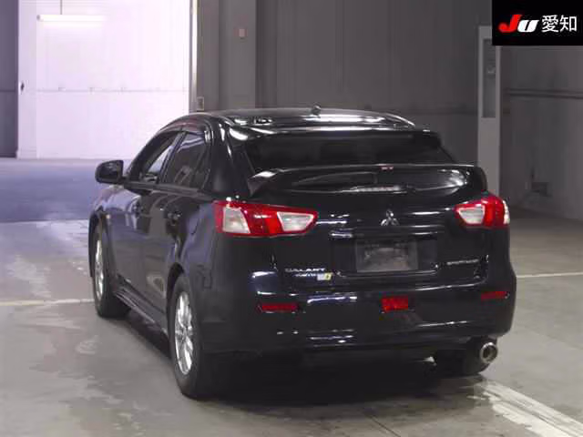 MITSUBISHI GALANT FORTIS