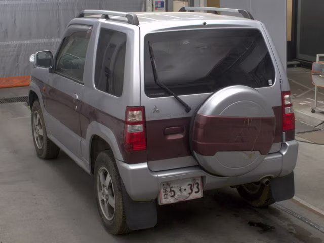 MITSUBISHI PAJERO MINI
