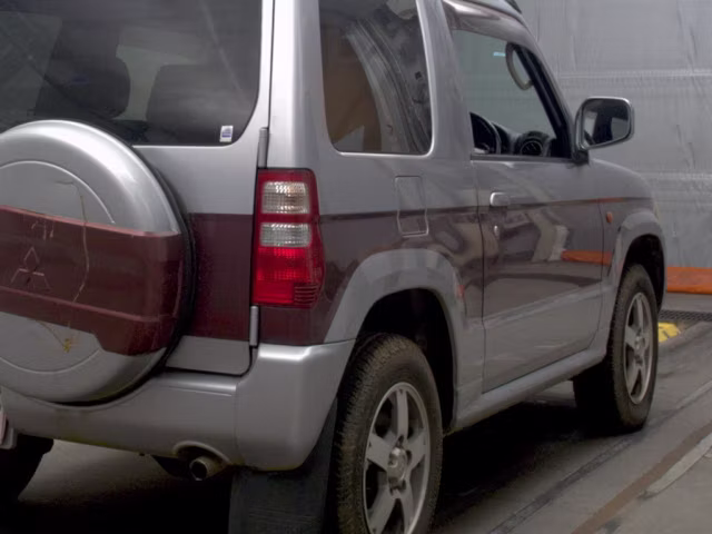 MITSUBISHI PAJERO MINI
