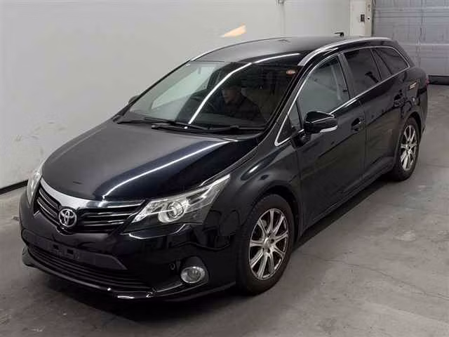 TOYOTA AVENSIS