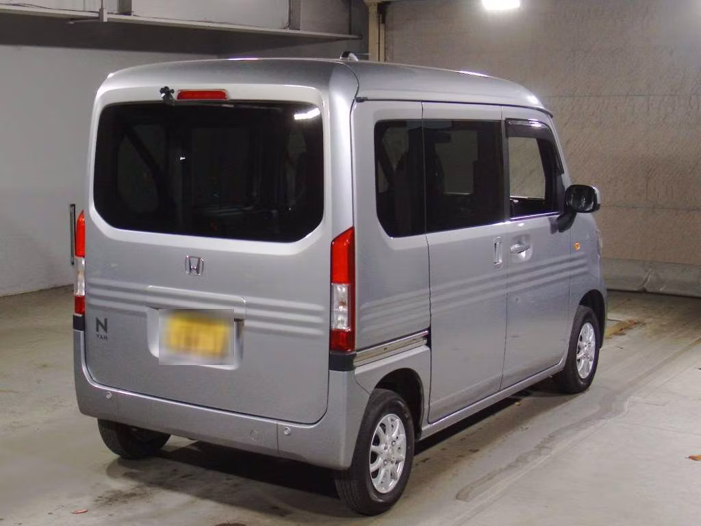 HONDA N-VAN