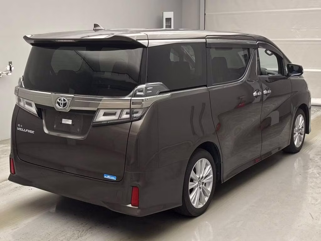 TOYOTA VELLFIRE