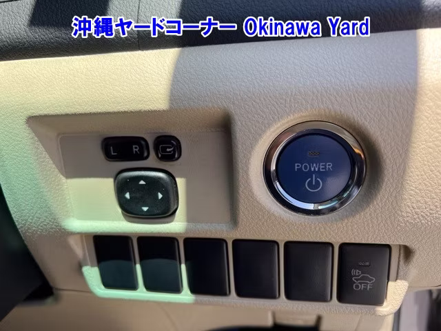 TOYOTA SAI
