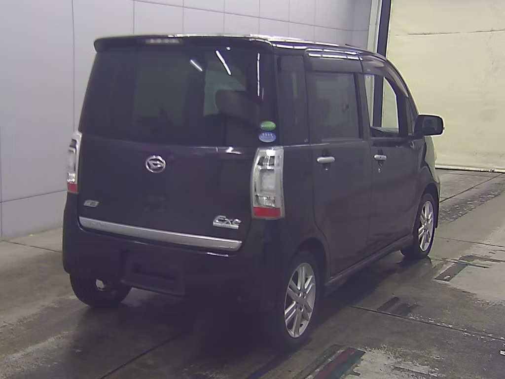 DAIHATSU TANTO EXE