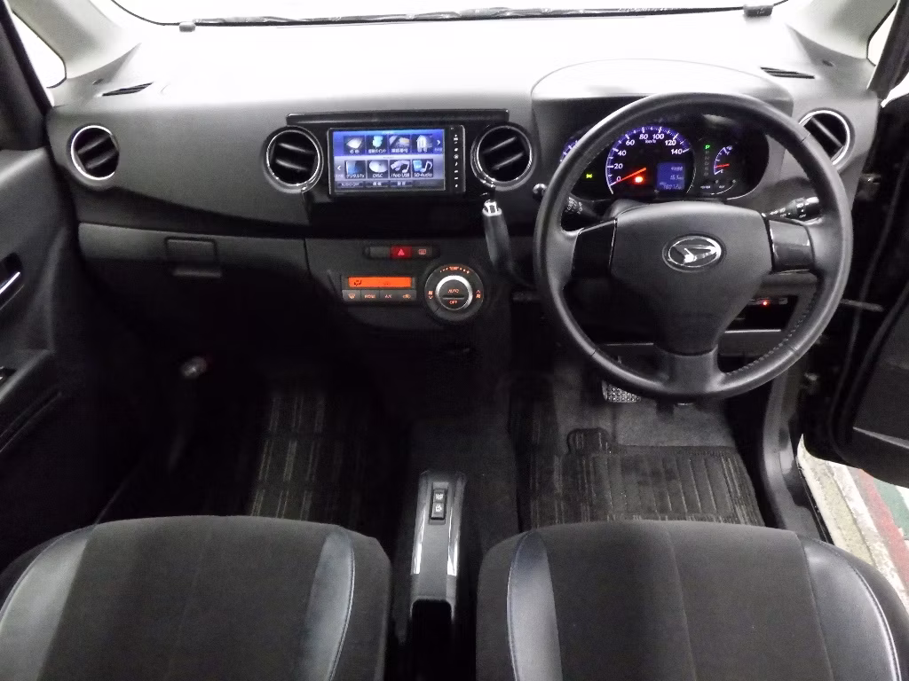 DAIHATSU TANTO EXE