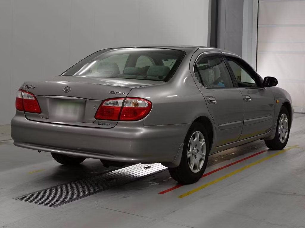 NISSAN CEFIRO