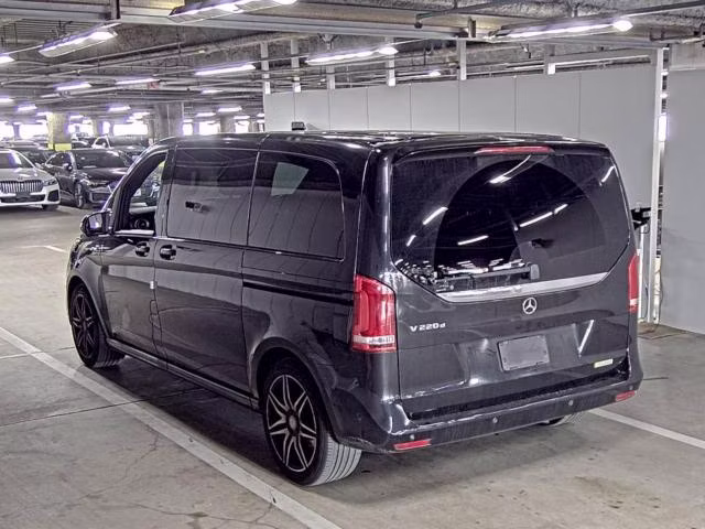MERCEDES-BENZ V-CLASS