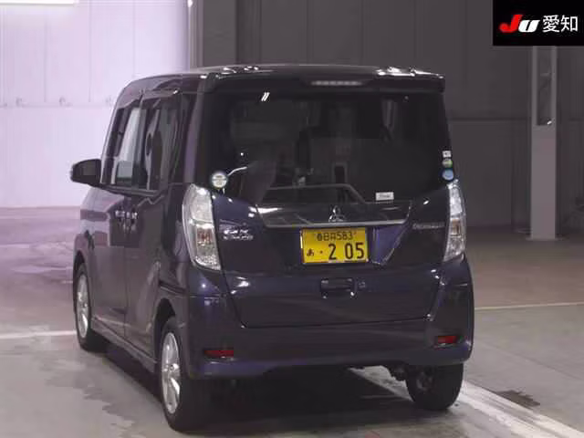 MITSUBISHI EK SPACE