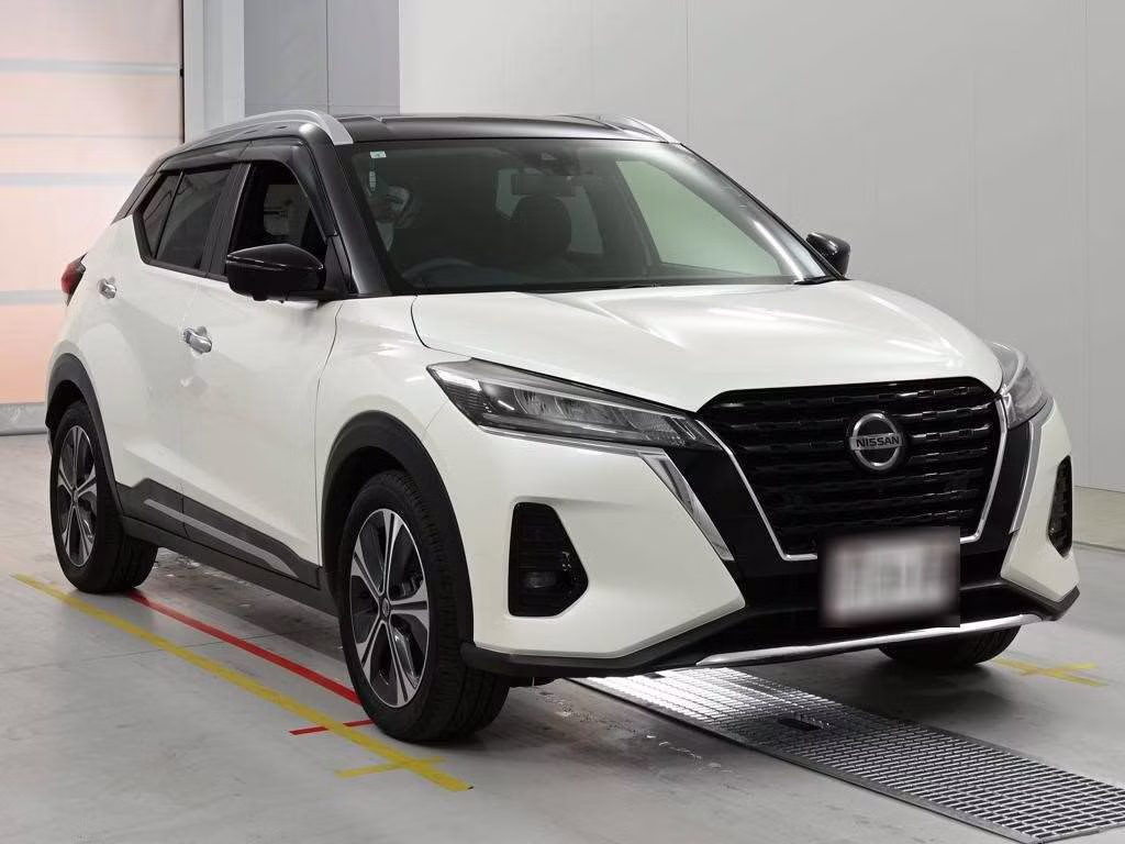 NISSAN KICKS