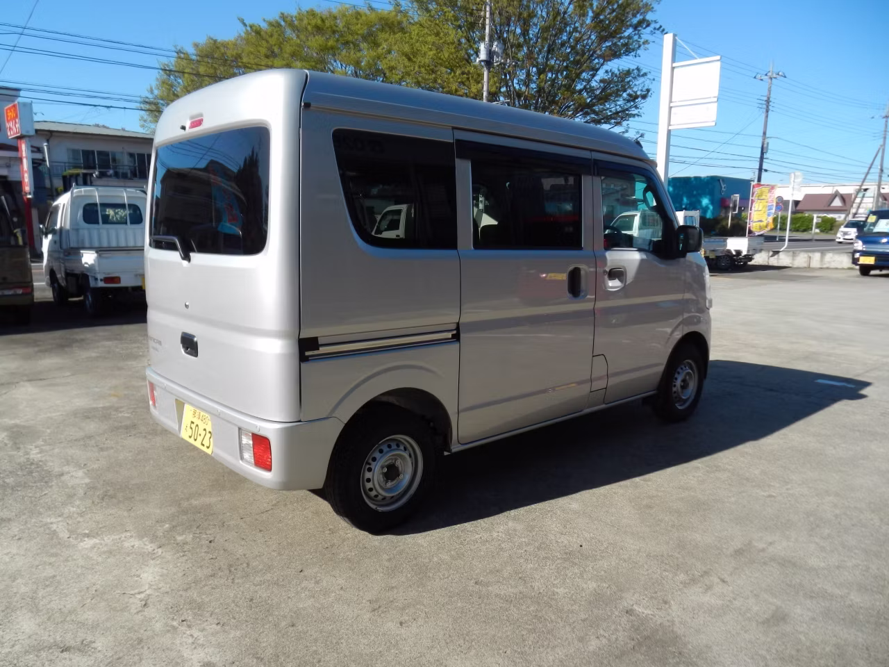 MITSUBISHI MINICAB
