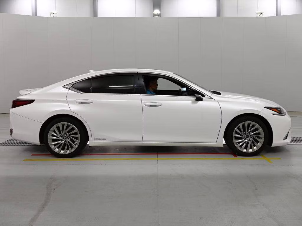 LEXUS ES300H