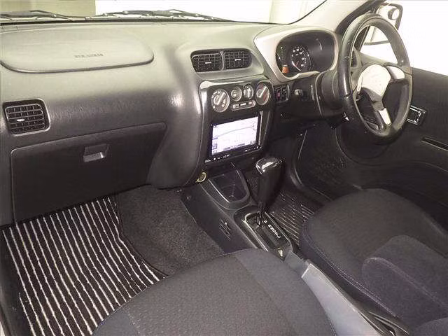 DAIHATSU TERIOS KID