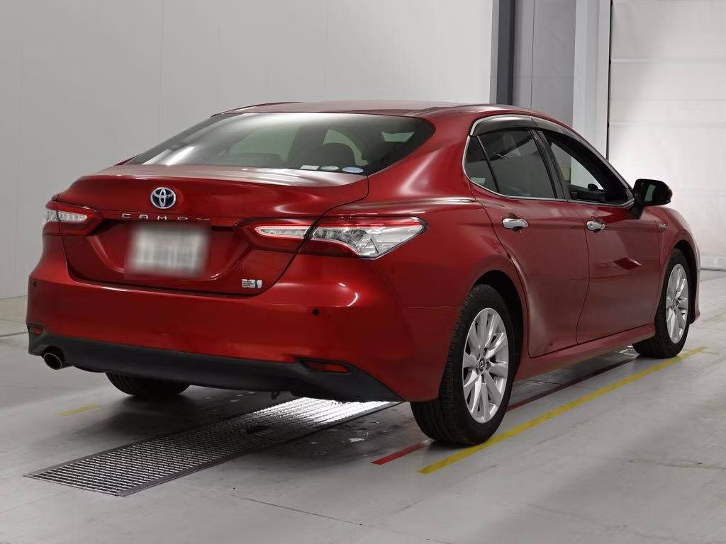 TOYOTA CAMRY
