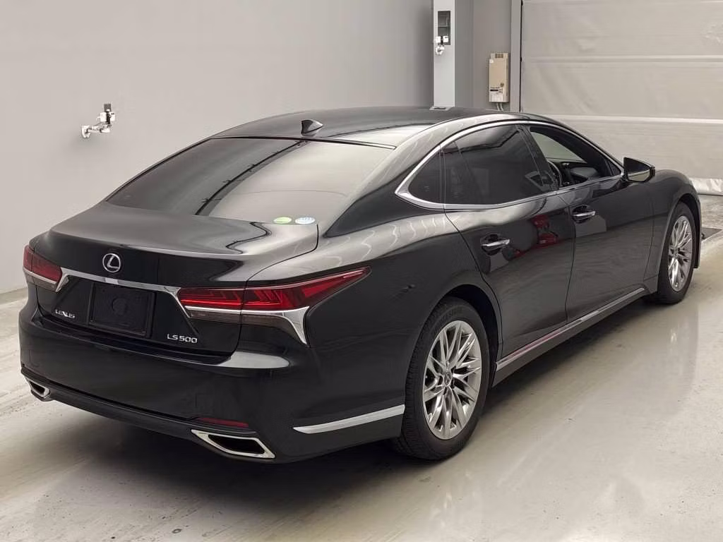 LEXUS LS500