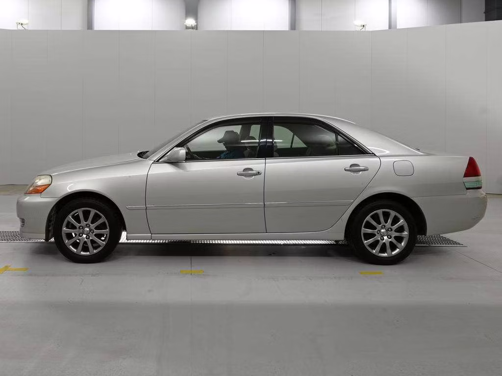 TOYOTA MARK II
