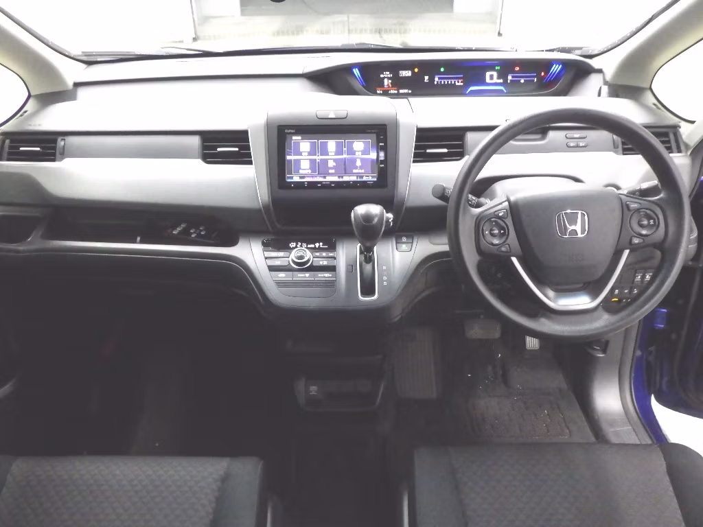 HONDA FREED+